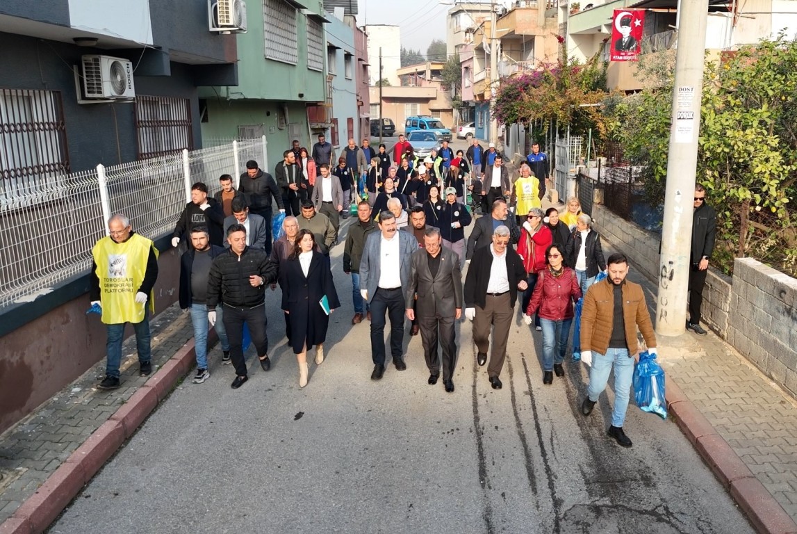 "MAHALLEDE TEMİZLİK VAR" KAMPANYASI - 13