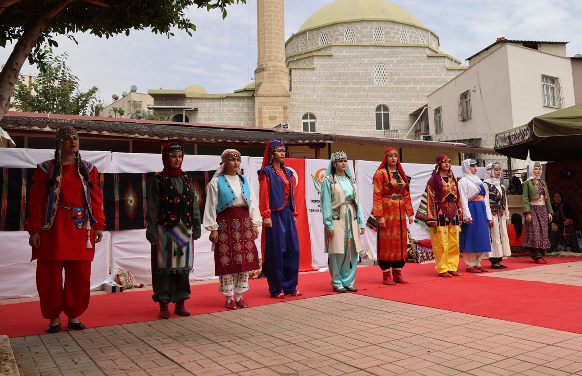 ANNELER GÜNÜ ETKİNLİĞİ - 3