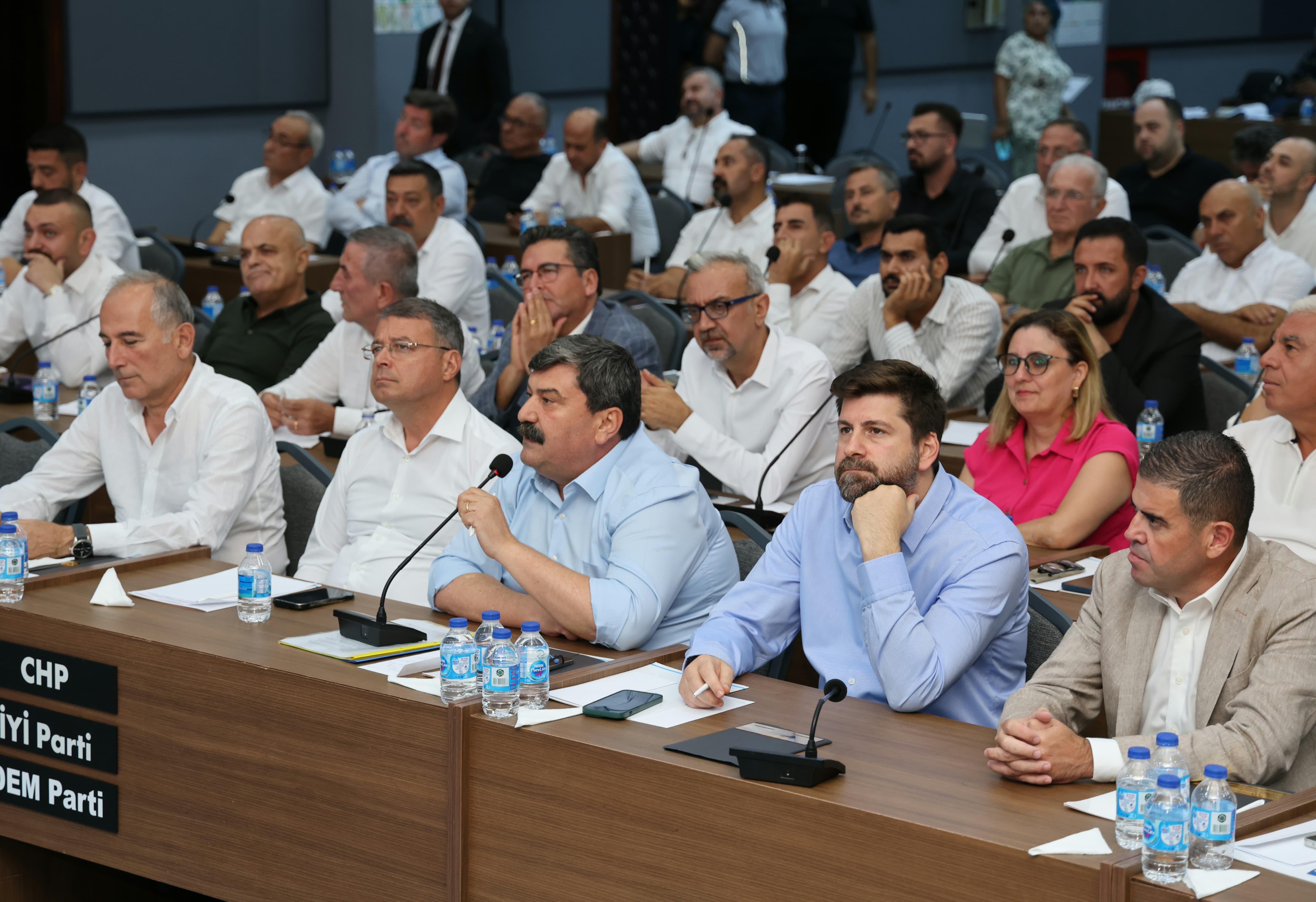 İLLER BANKASI HEM GELİRE EL KOYDU HEM FAİZ ÖDETTİ, BAŞKAN YILDIZ İSYAN ETTİ
