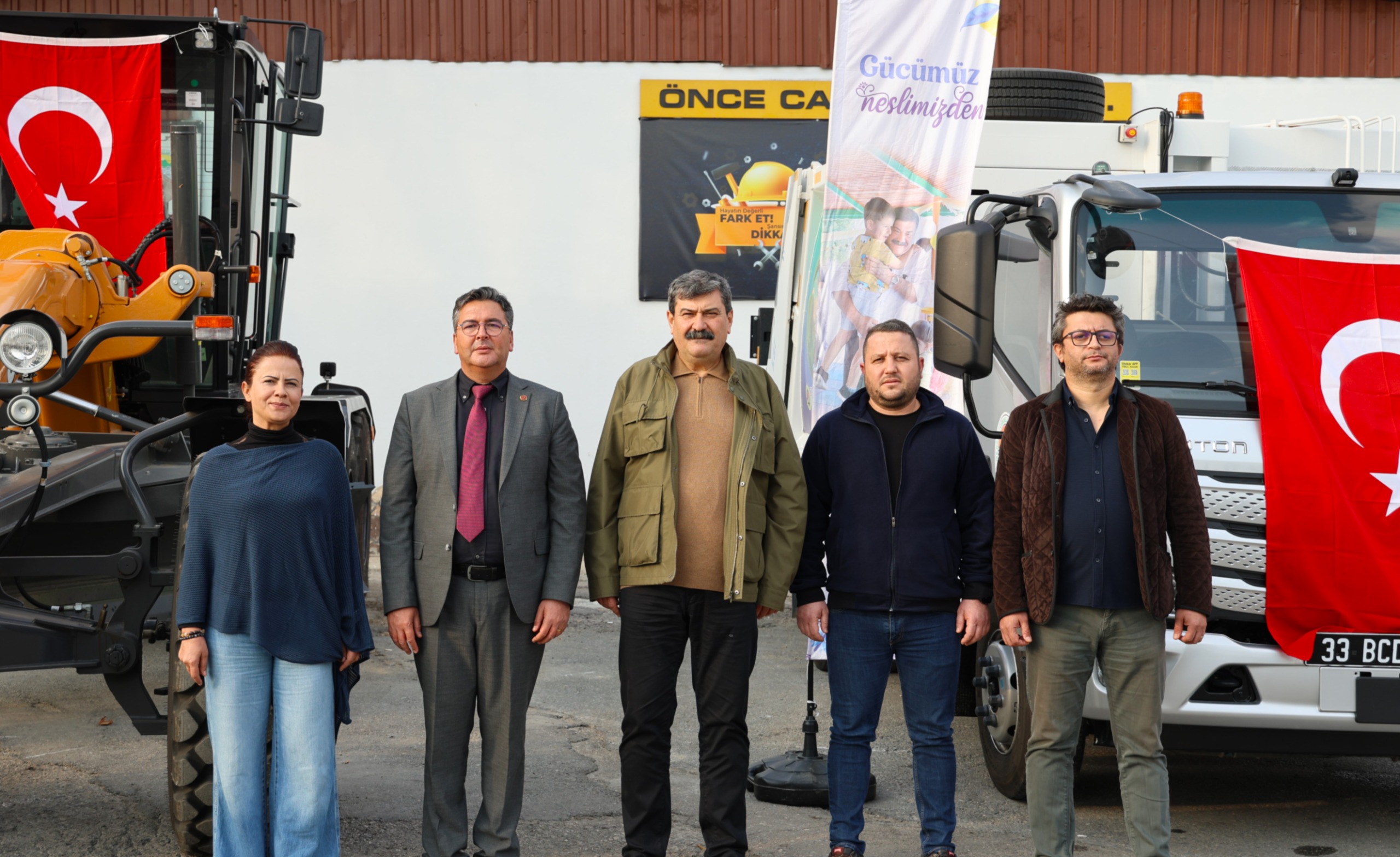TBB’DEN TOROSLAR’A GREYDER VE ATIK TOPLAMA ARACI HİBESİ