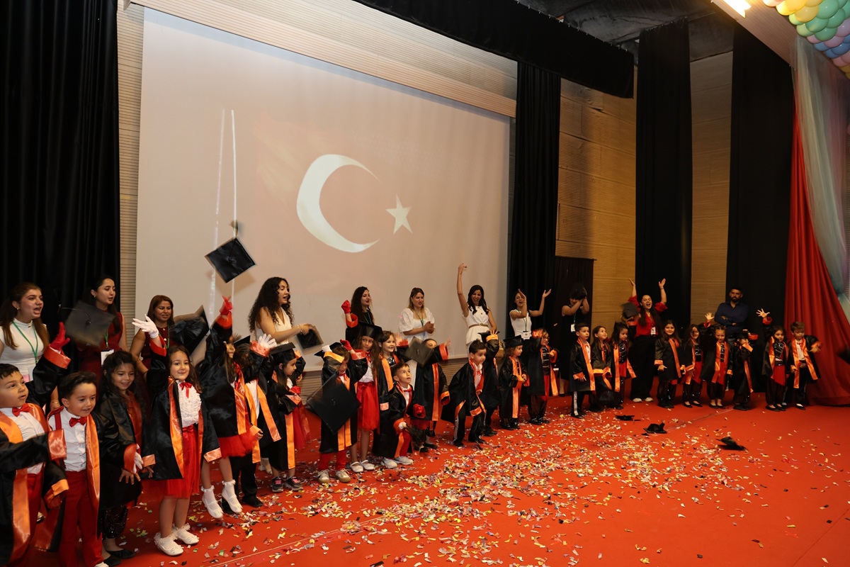 TOROSLAR’IN GÜNDÜZ BAKIMEVLERİNDE MEZUNİYET SEVİNCİ - Görsel 8