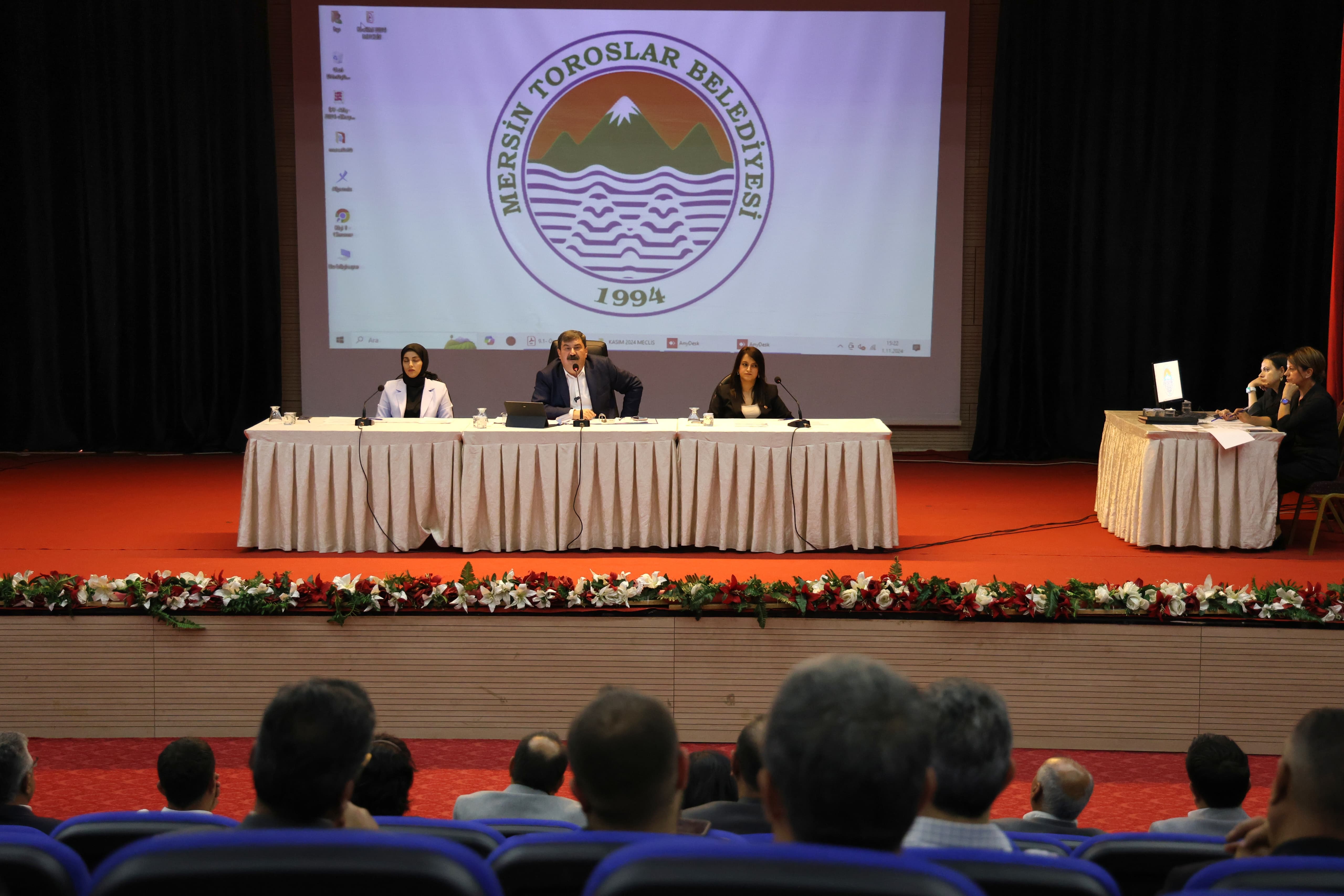 TOROSLAR BELEDİYE BAŞKANI YILDIZ’DAN KAYYIM UYGULAMALARINA TEPKİ
