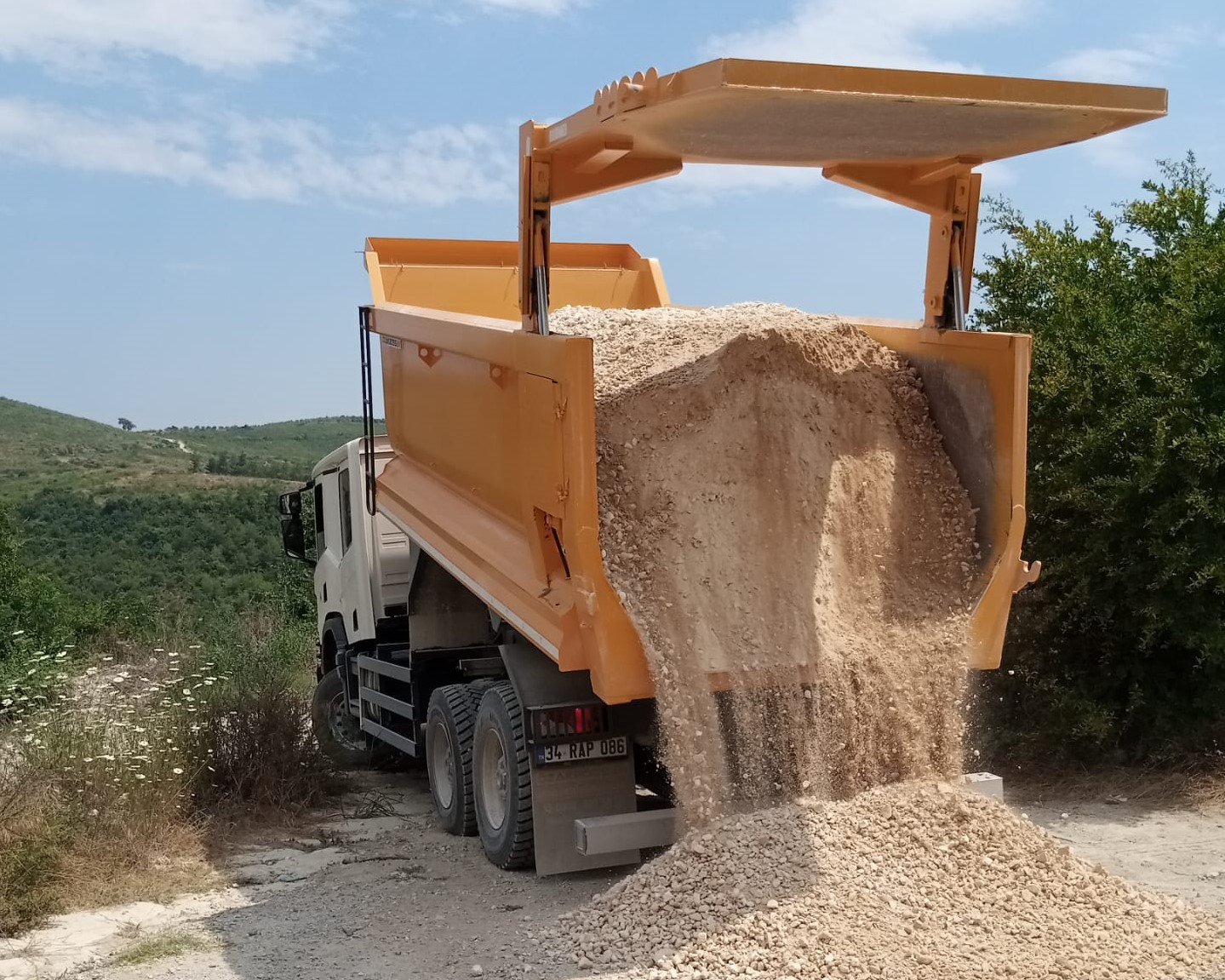 TOROSLAR’DA MERKEZDEN KIRSALA EŞİT HİZMET - Görsel 2