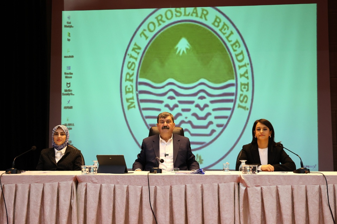 TOROSLAR BELEDİYE MECLİSİ 2025 YILININ SON TOPLANTISINI GERÇEKLEŞTİRDİ