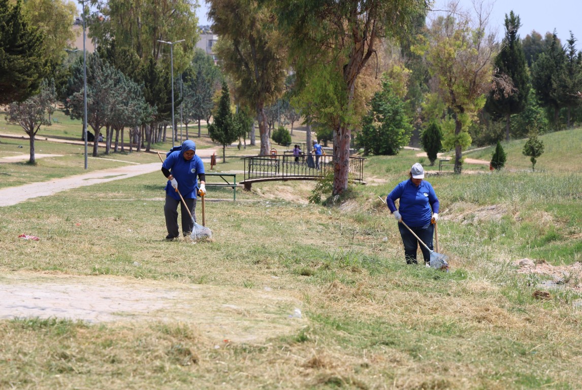 TOROSLAR’DA DAHA TEMİZ VE YEŞİL BİR ÇEVRE İÇİN YOĞUN MESAİ
