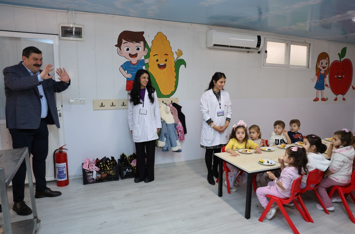 BAŞKAN YILDIZ’DAN “ÖĞRETMENLER GÜNÜ” SÜRPRİZİ