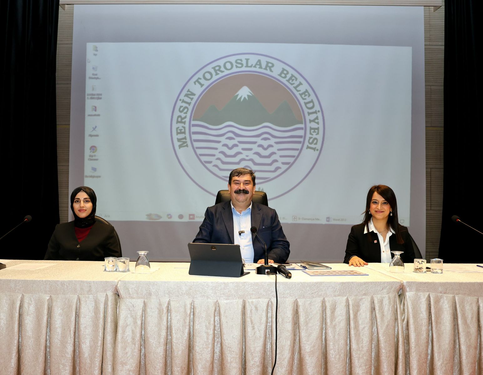 TOROSLAR’DA OKUMA SALONU’NUN İNŞAATI BAŞLADI