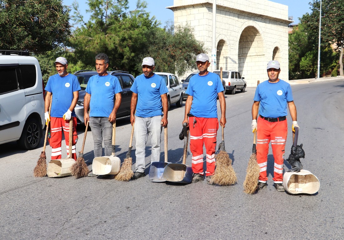 ÇEVRE BİLİNCİ TOROSLAR’DA YEŞERİYOR