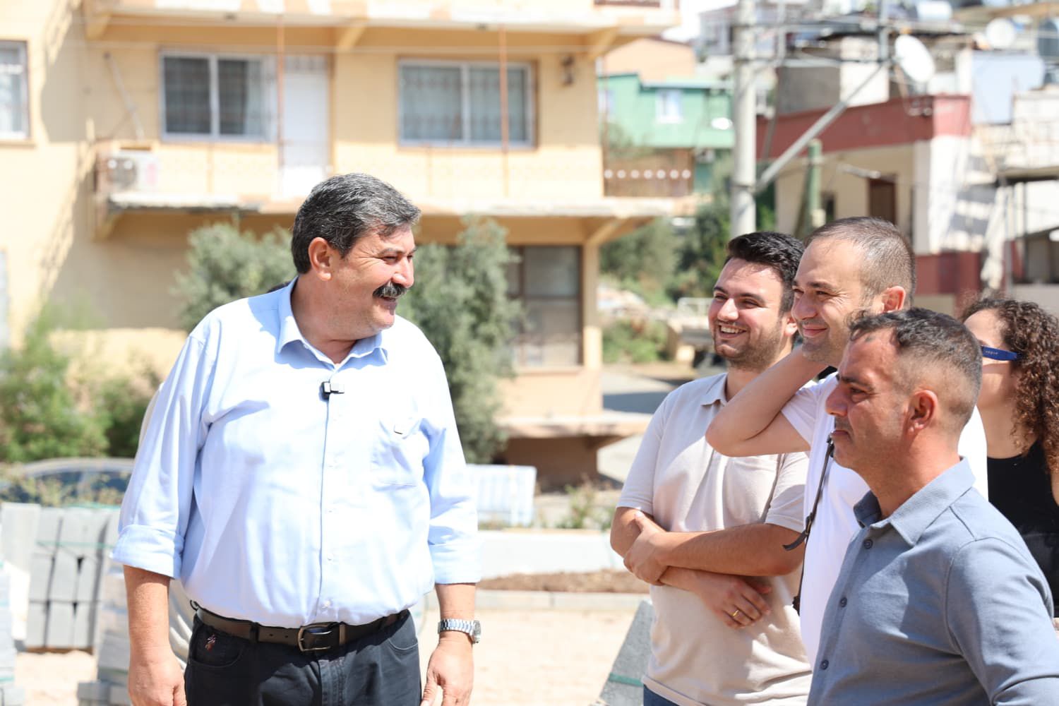 TOROSLAR BELEDİYESİNDEN ÇUKUROVA MAHALLESİ’NE ESTETİK DOKUNUŞ