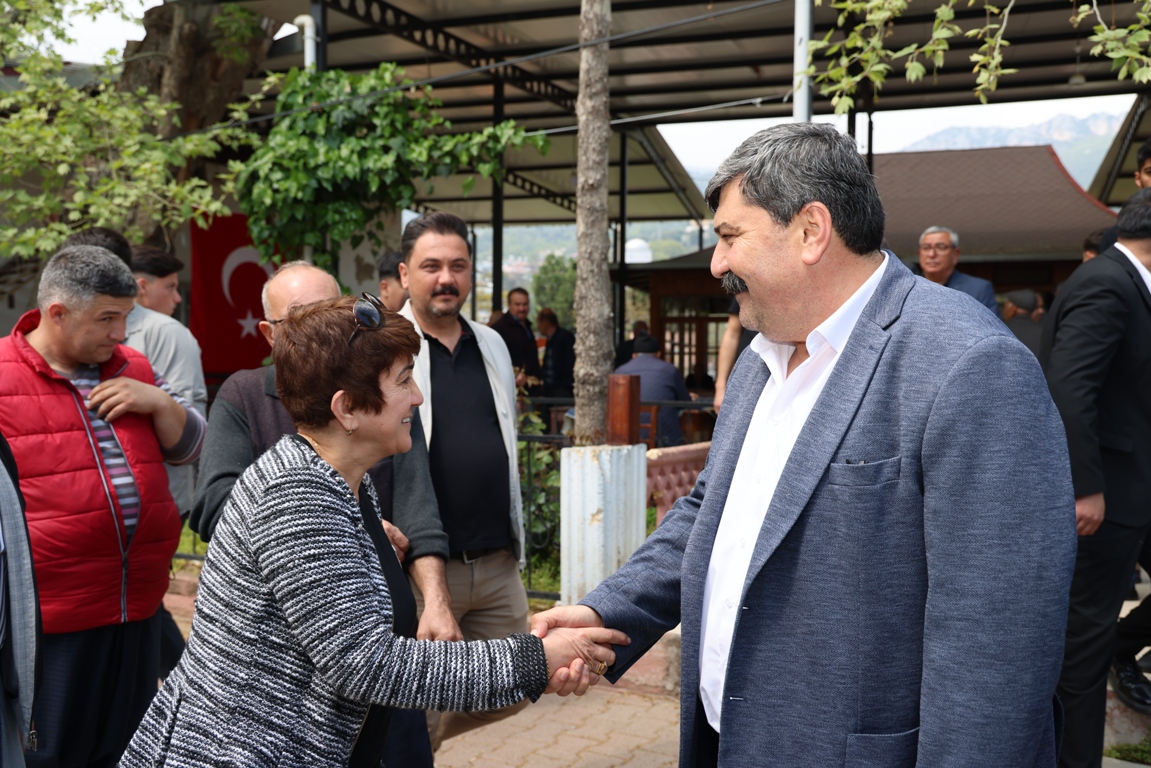BAŞKAN YILDIZ, YAYLALARDA VATANDAŞLARLA BAYRAMLAŞTI