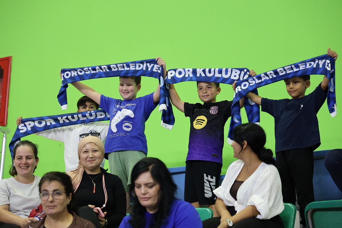 TOROSLAR’IN KADIN VOLEYBOL TAKIMI SEZONA GALİBİYETLE BAŞLADI - Görsel 3