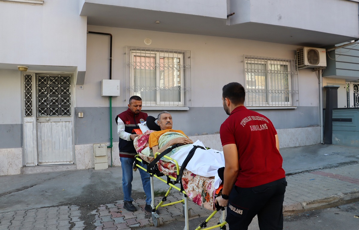 TOROSLAR BELEDİYESİNDEN HASTA NAKİL AMBULANSI HİZMETİ