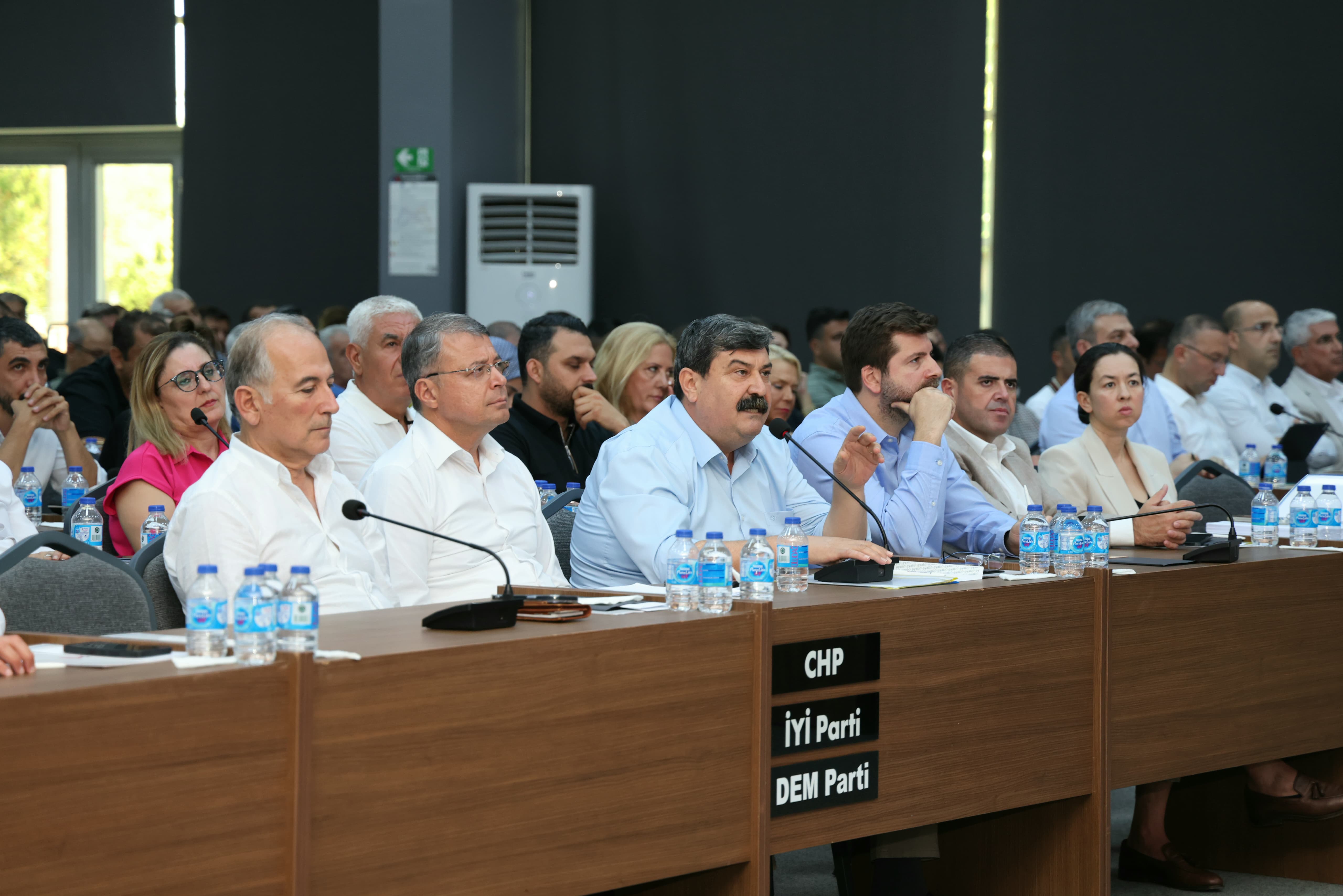 İLLER BANKASI HEM GELİRE EL KOYDU HEM FAİZ ÖDETTİ, BAŞKAN YILDIZ İSYAN ETTİ
