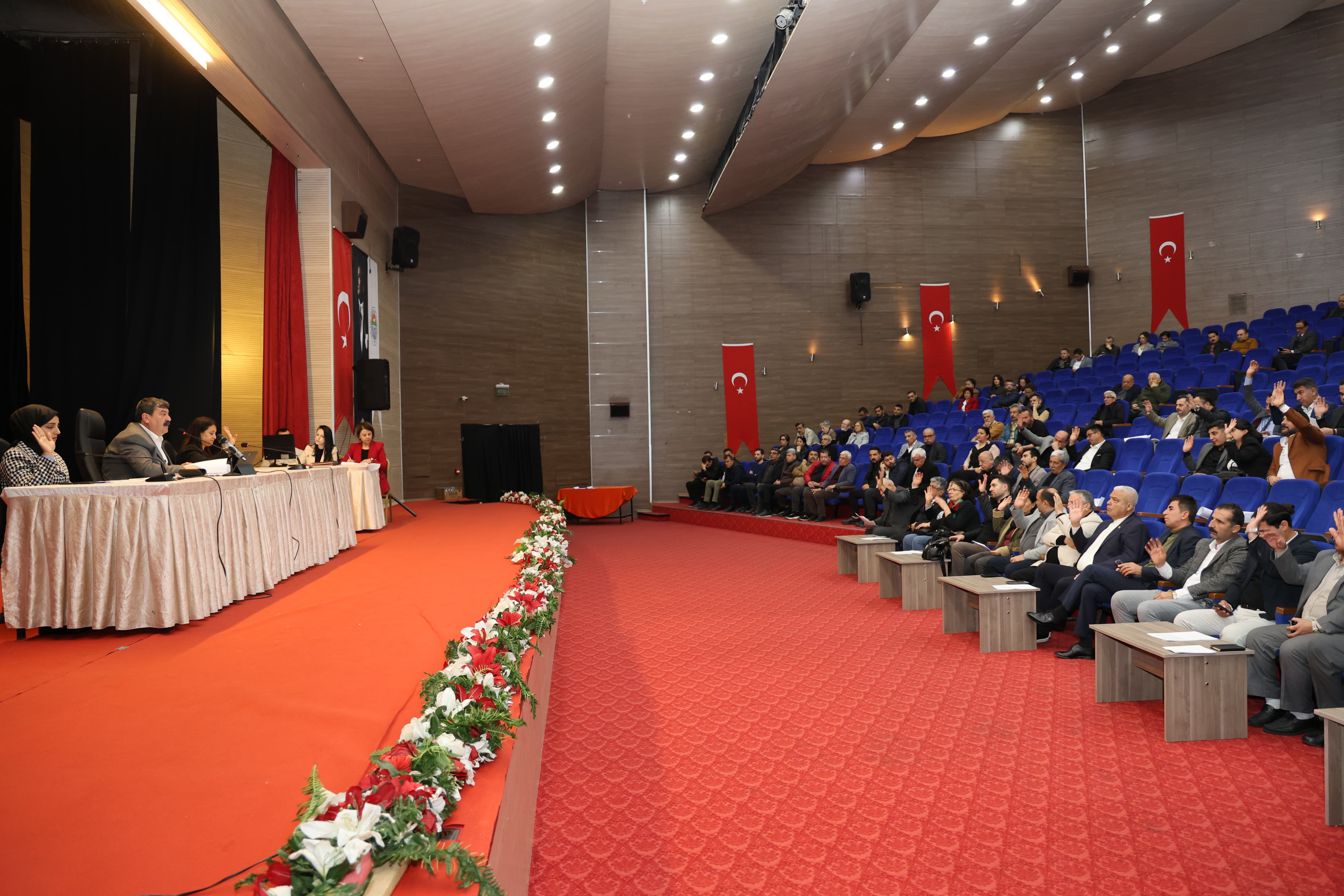 TOROSLAR BELEDİYE MECLİSİ TOPLANDI