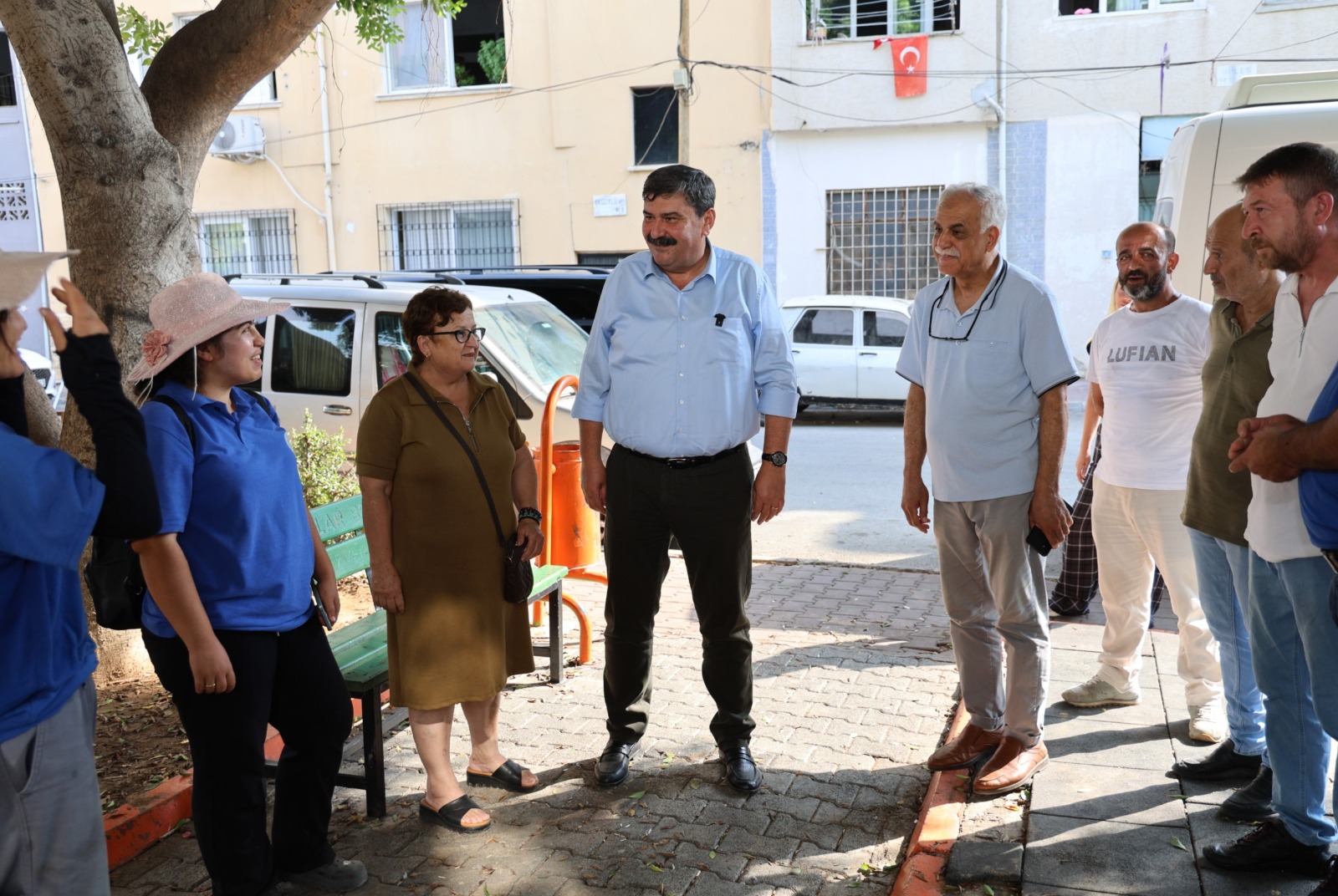 BAŞKAN YILDIZ, MAHALLE ZİYARETLERİNİ SÜRDÜRÜYOR