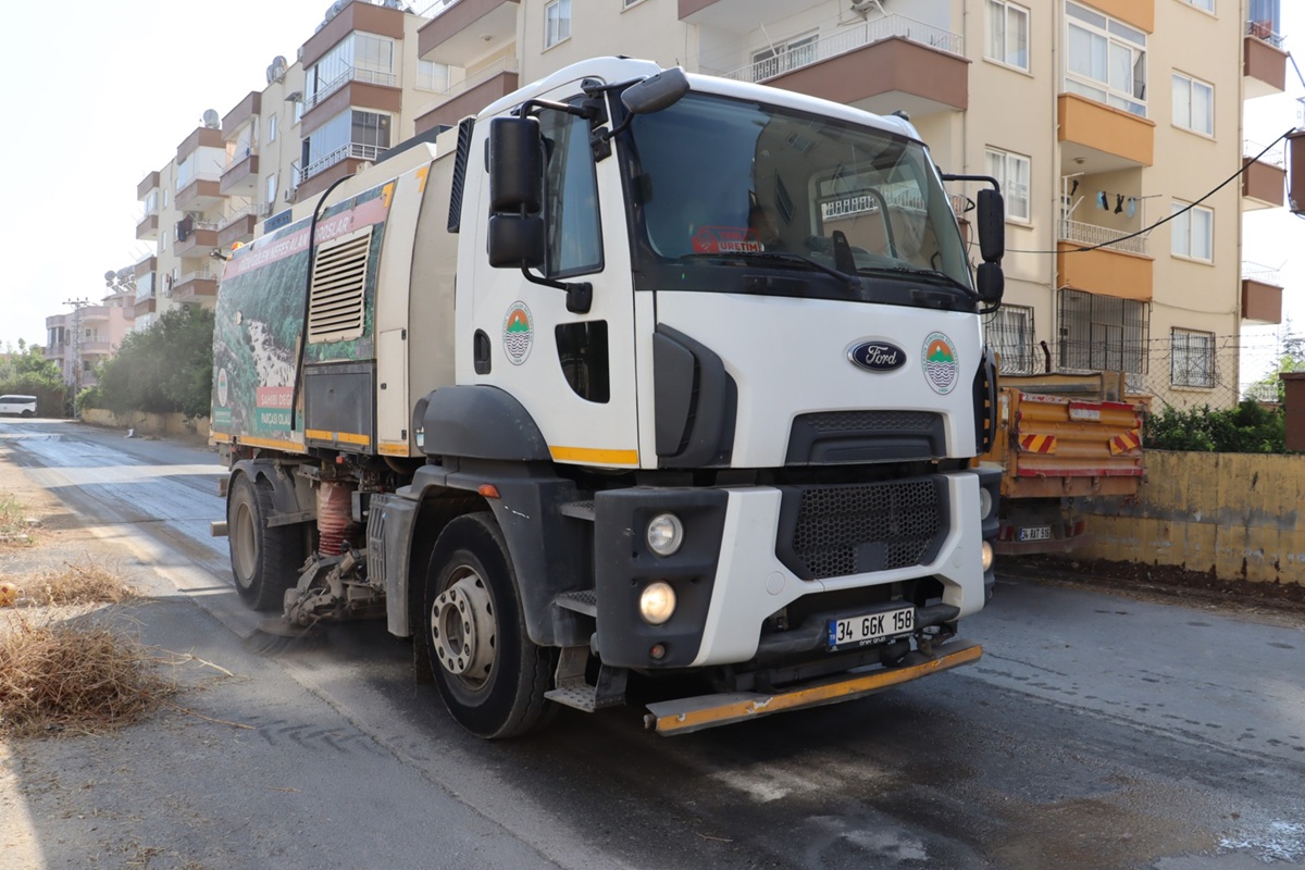 TOROSLAR BELEDİYESİNDEN TEMİZLİK SEFERBERLİĞİ - Görsel 8