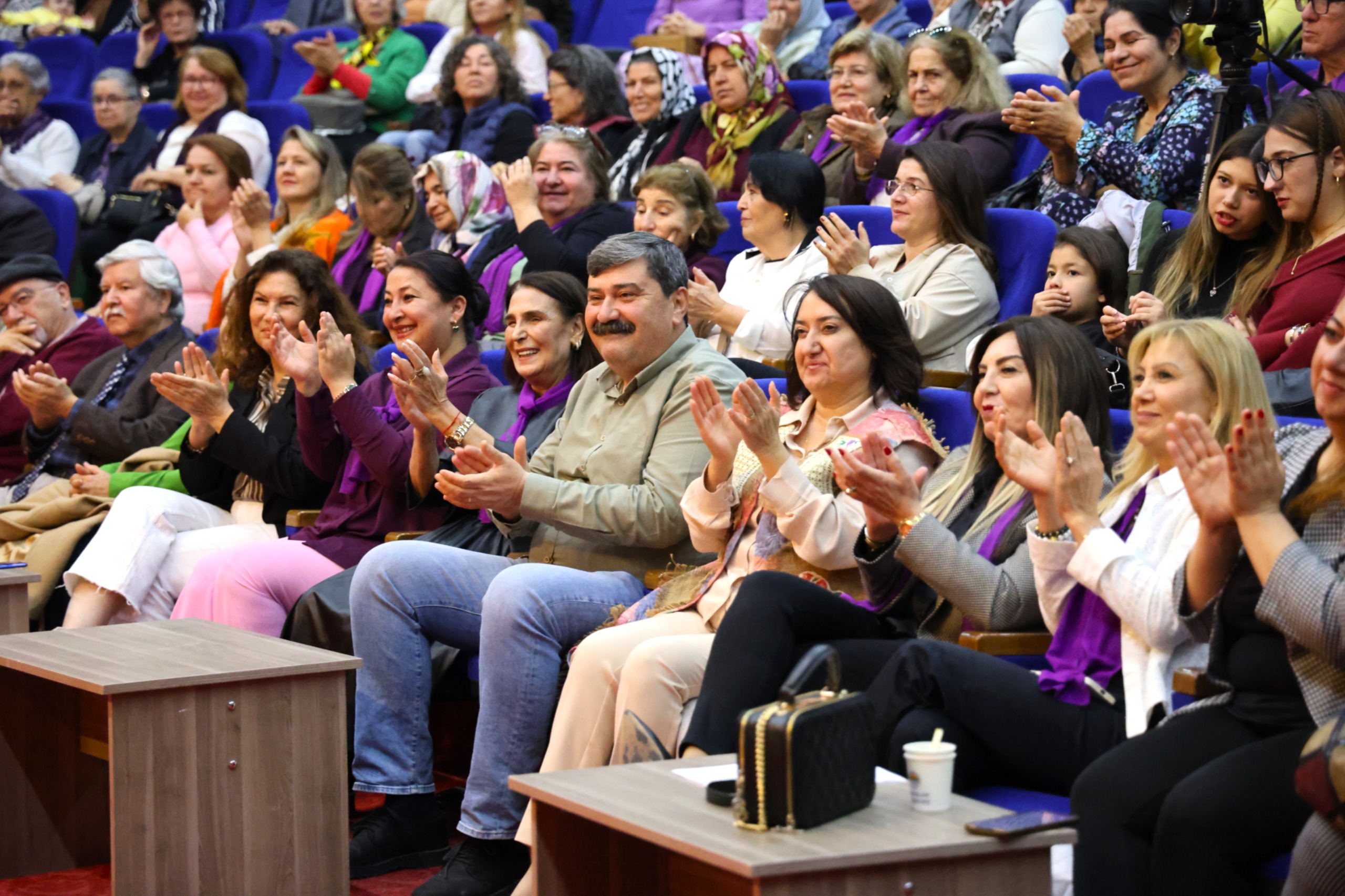 TOROSLAR BELEDİYESİ İLE TOROSLAR KENT KONSEYİNİN ETKİNLİĞİ GÖZ DOLDURDU