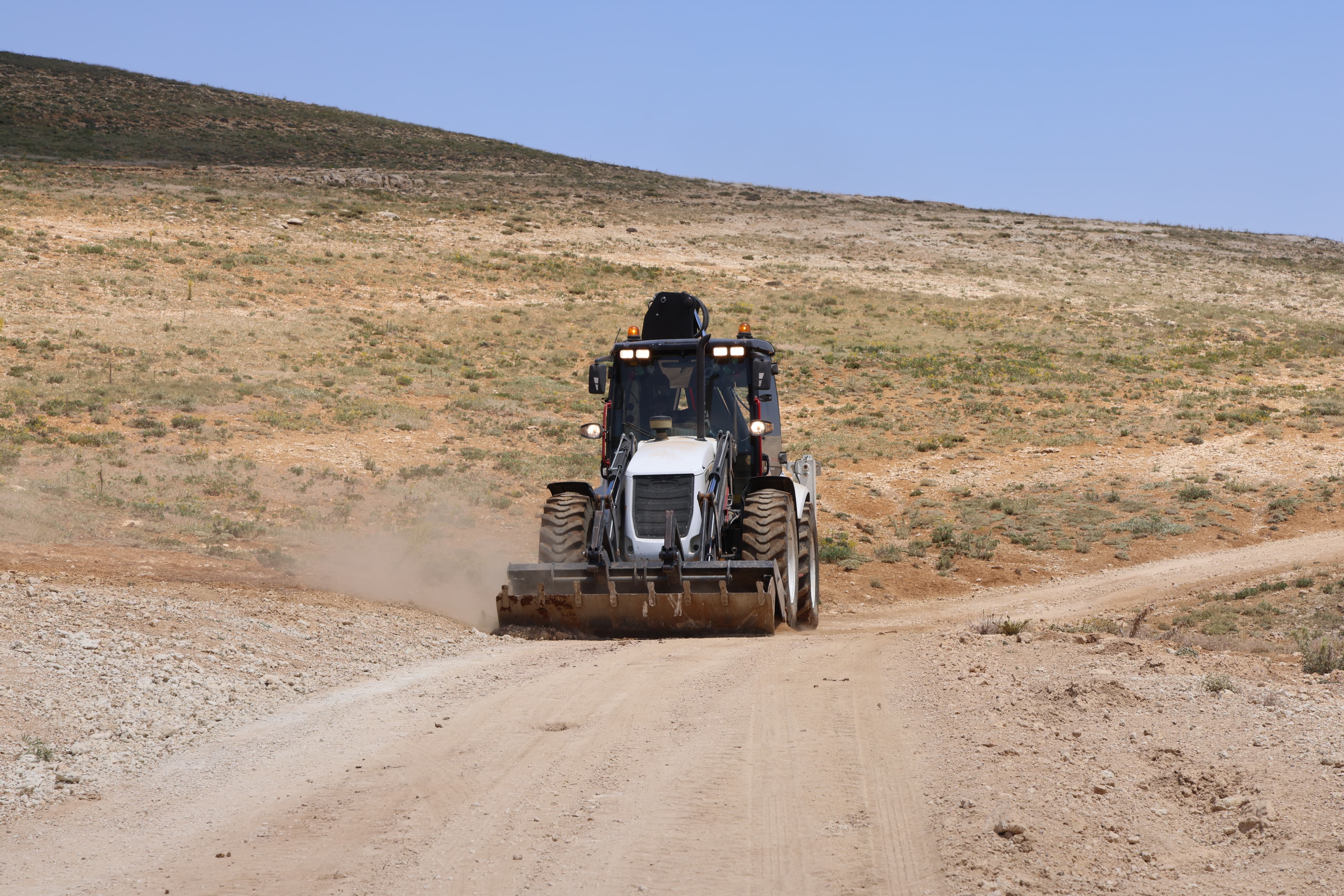 TOROSLAR BELEDİYESİ YÖRÜKLERİN GÖÇ YOLLARINI DÜZENLEDİ