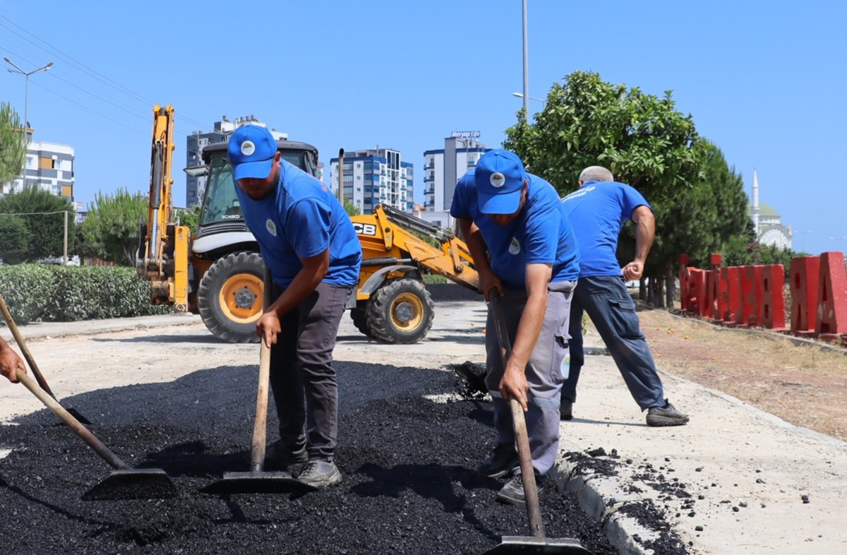 TOROSLAR’DA ASFALT VE YOL DÜZENLEME ÇALIŞMALARI SÜRÜYOR - Görsel 5