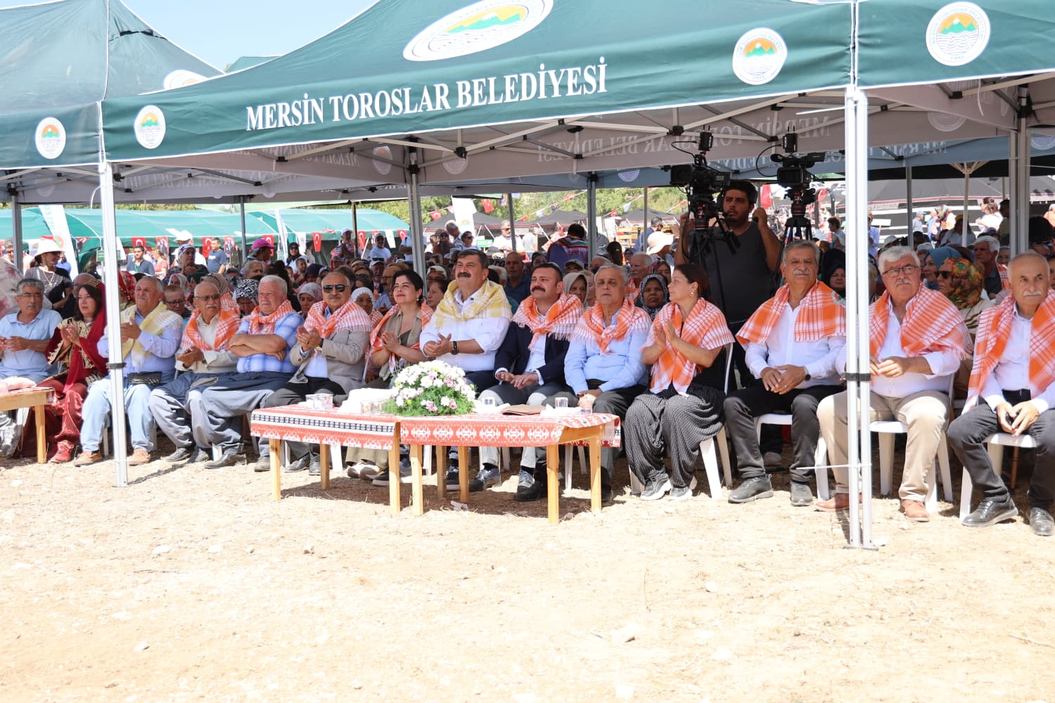 BÖLGENİN EN BÜYÜK YÖRÜK KÜLTÜRÜ BULUŞMASI TOROSLAR’DA YAPILDI