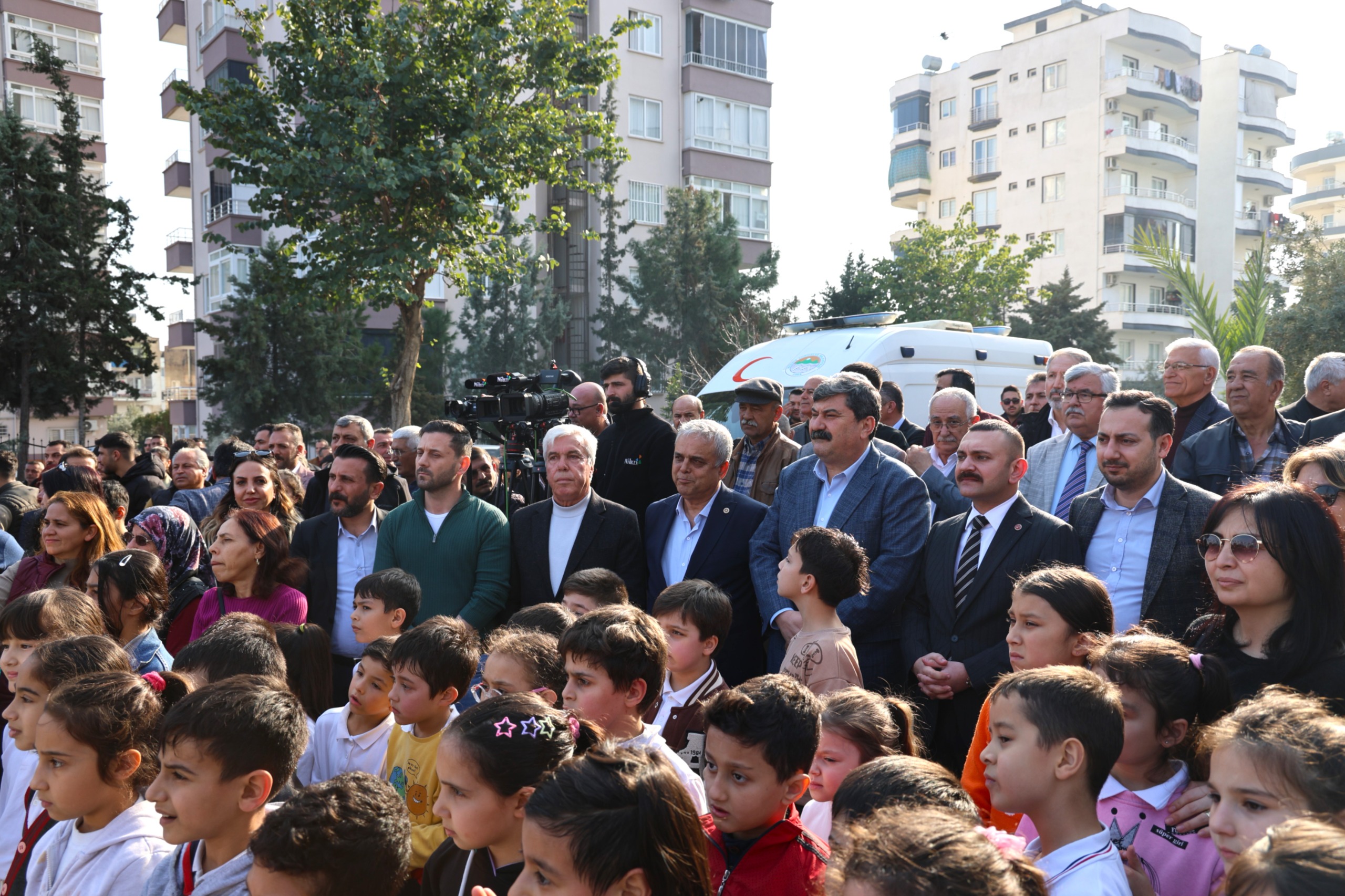 TOROSLAR BELEDİYESİNDEN ÖĞRENCİLERE ARMAĞAN
