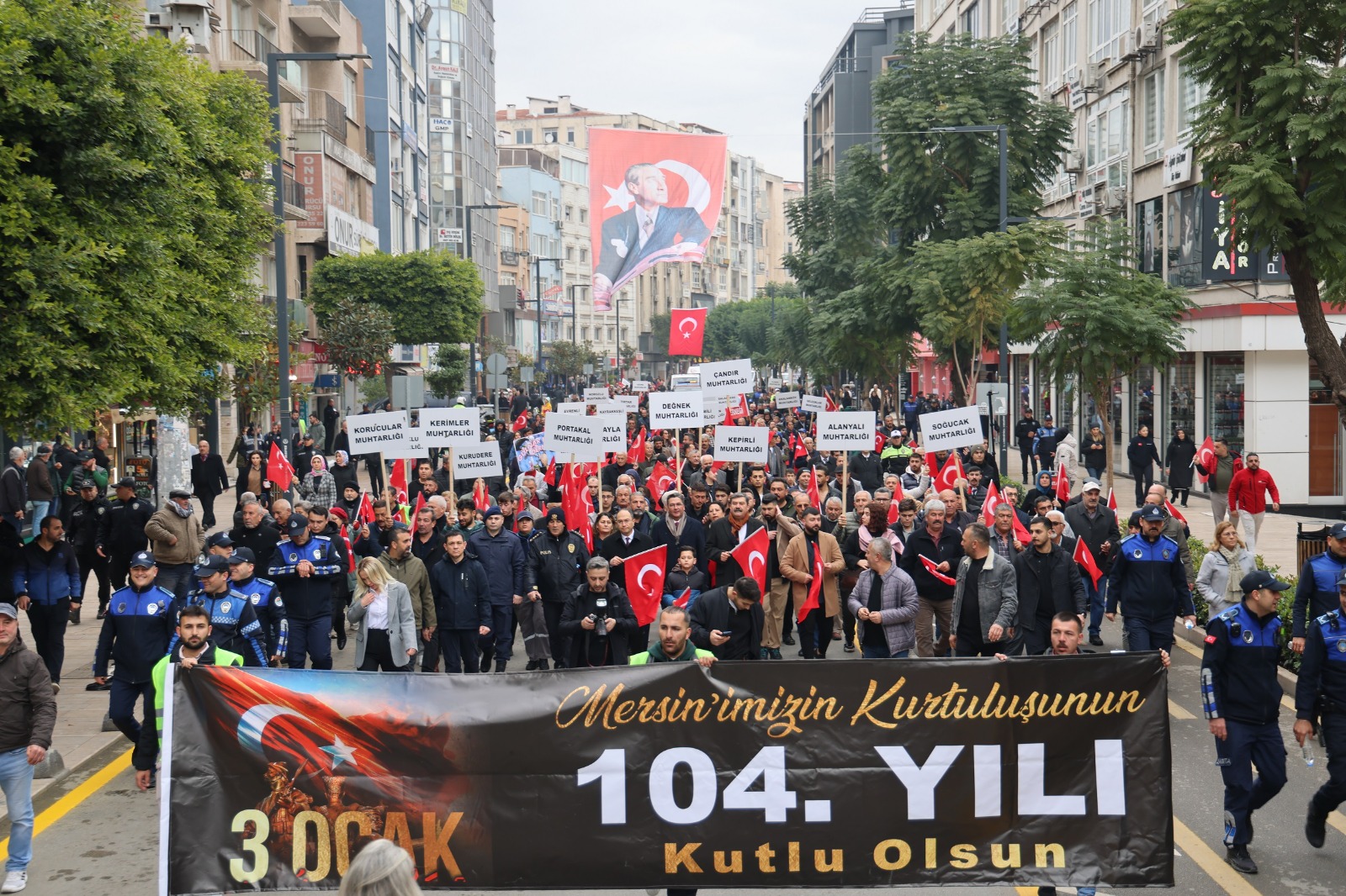 BİNLERCE MERSİNLİ, TOROSLAR’IN 3 OCAK YÜRÜYÜŞÜ’NDE BULUŞTU