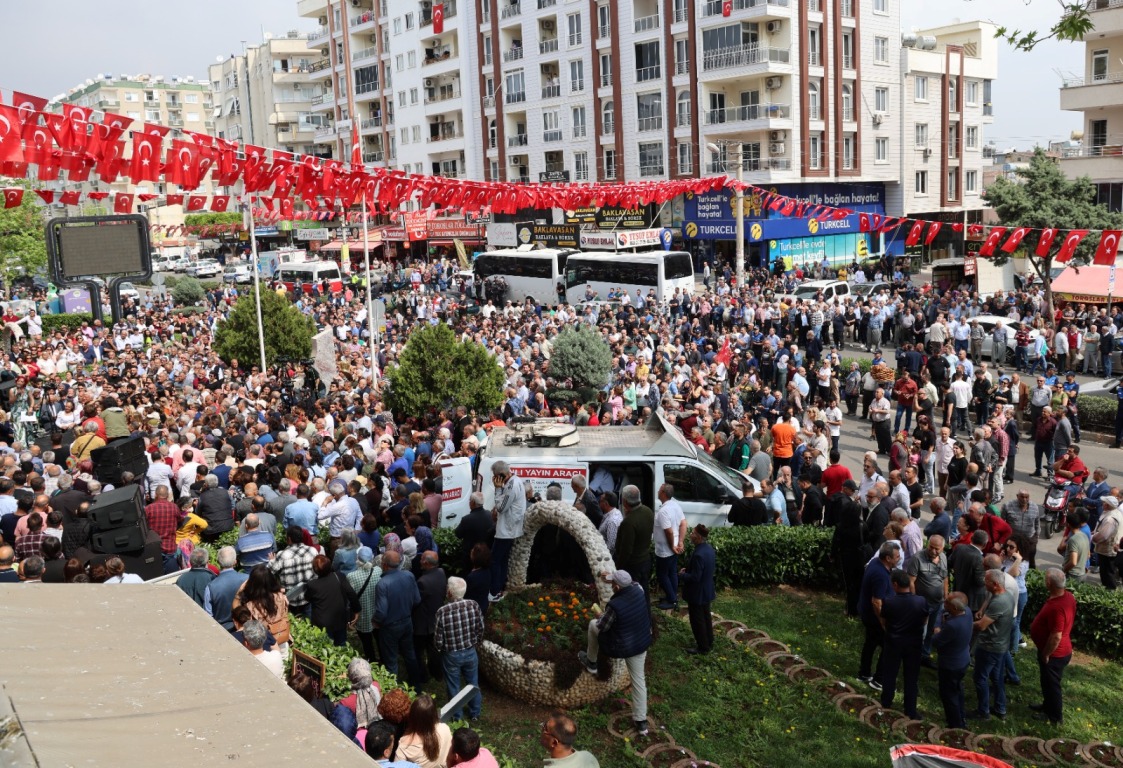 TOROSLAR’IN YENİ BAŞKANI ABDURRAHMAN YILDIZ, MAZBATASINI ALDI