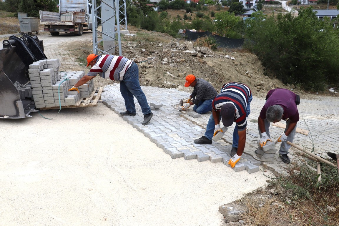 TOROSLAR’DA YAYLA YOLLARI ARTIK DAHA KONFORLU VE GÜVENLİ