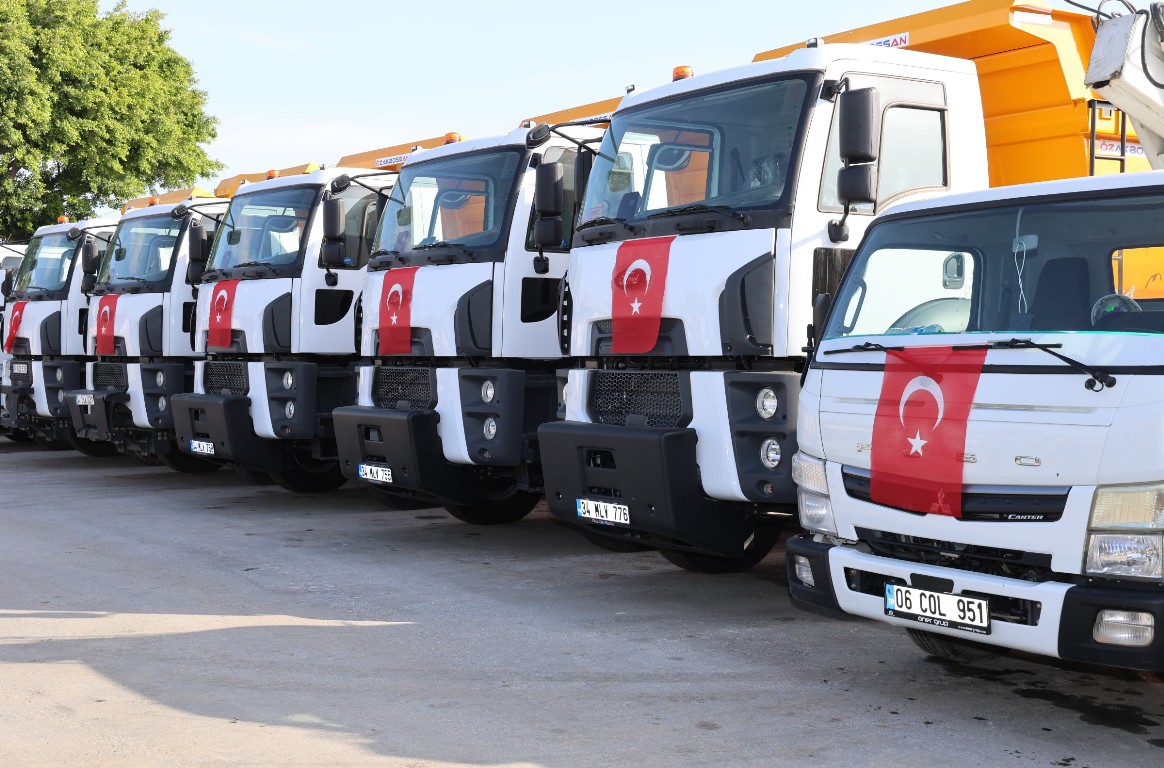 TOROSLAR BELEDİYESİ ARAÇ PARKINI YENİ ARAÇLARLA GÜÇLENDİRDİ