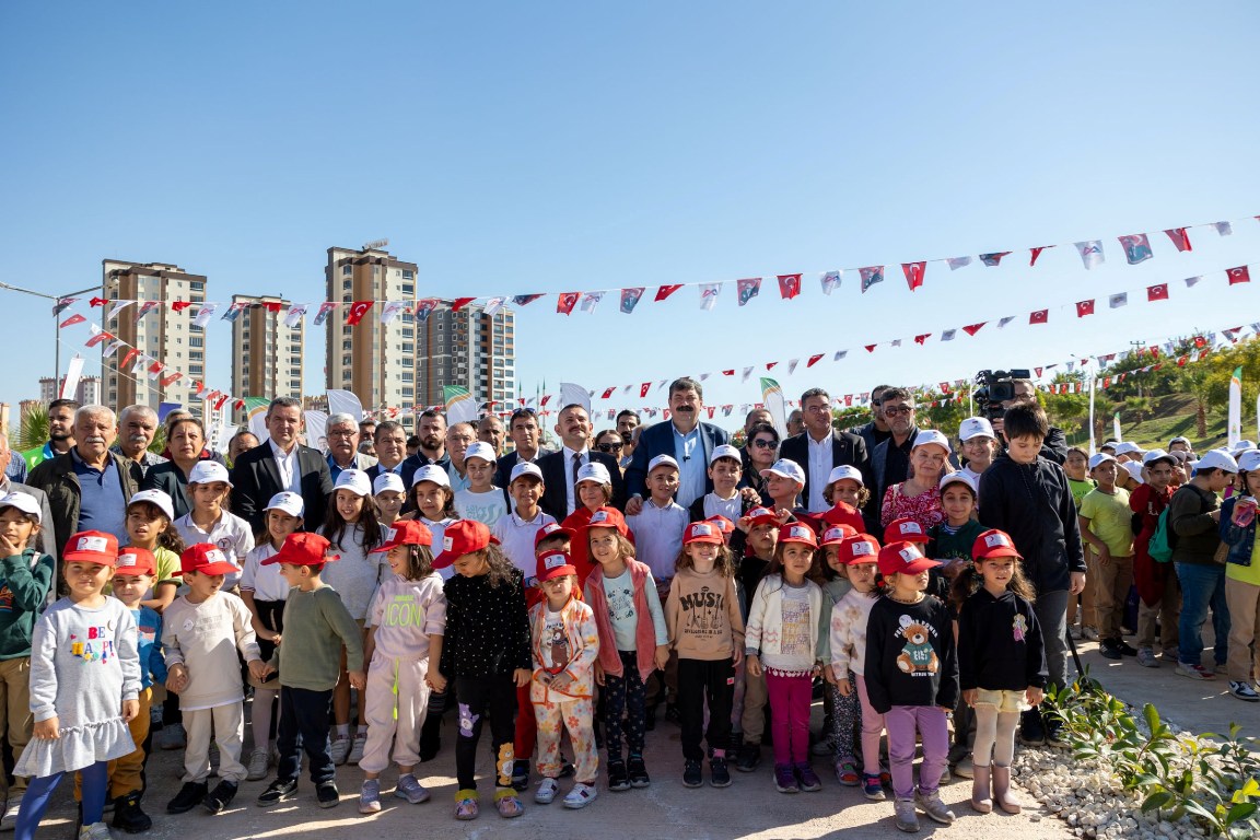 BAŞKAN YILDIZ: YEMYEŞİL BİR TOROSLAR’I HEP BERABER YARATACAĞIZ
