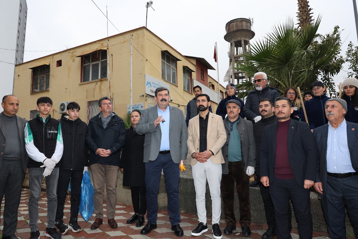 MAHALLEDE TEMİZLİK VAR KAMPANYASI YALINAYAK’TA DEVAM ETTİ