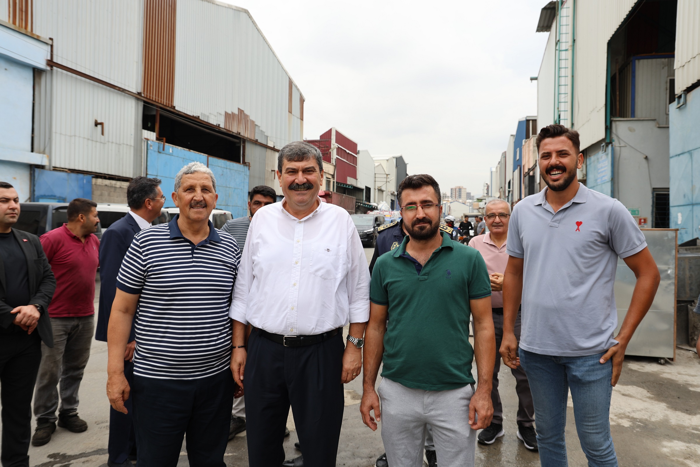 BAŞKAN YILDIZ, HURDACI ESNAFIYLA BULUŞTU - Görsel 8