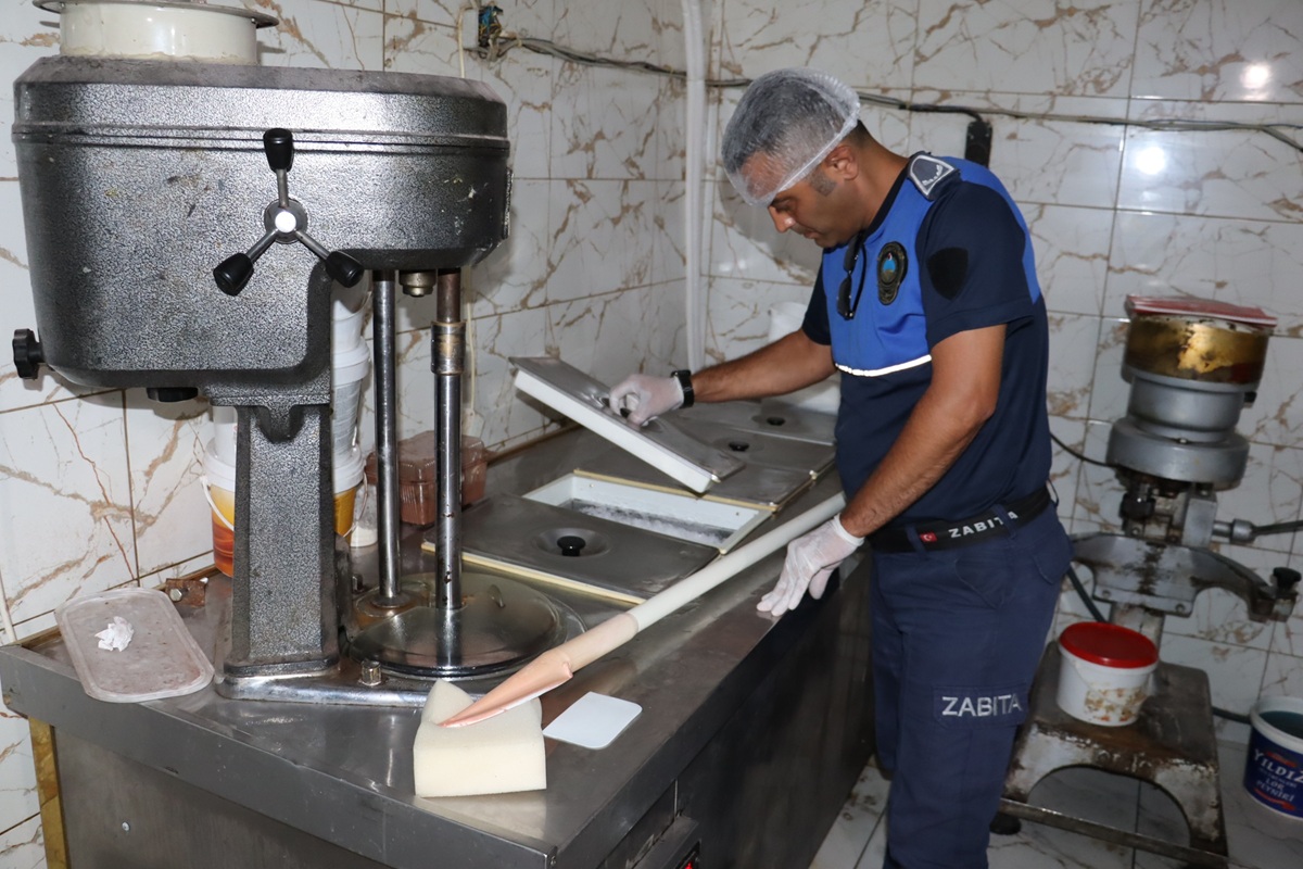 TOROSLAR’DA GIDA GÜVENLİĞİ İÇİN DENETİMLER SIKLAŞTI - Görsel 4