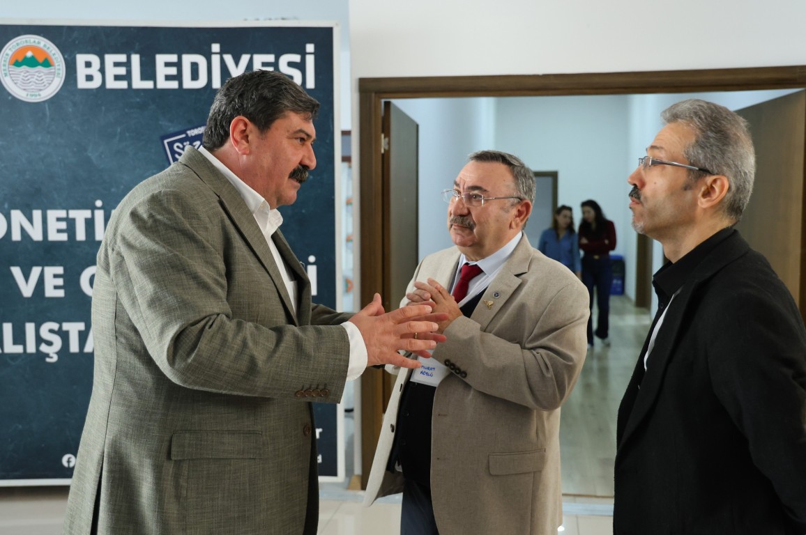 YEREL YÖNETİMLERDE İŞ SAĞLIĞI VE GÜVENLİĞİ ÇALIŞTAYI, TOROSLAR BELEDİYESİNİN EV SAHİPLİĞİNDE YAPILDI