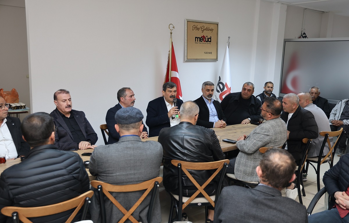 BAŞKAN YILDIZ, TEKSTİL SEKTÖRÜNÜN TEMSİLCİLERİYLE İFTARDA BULUŞTU