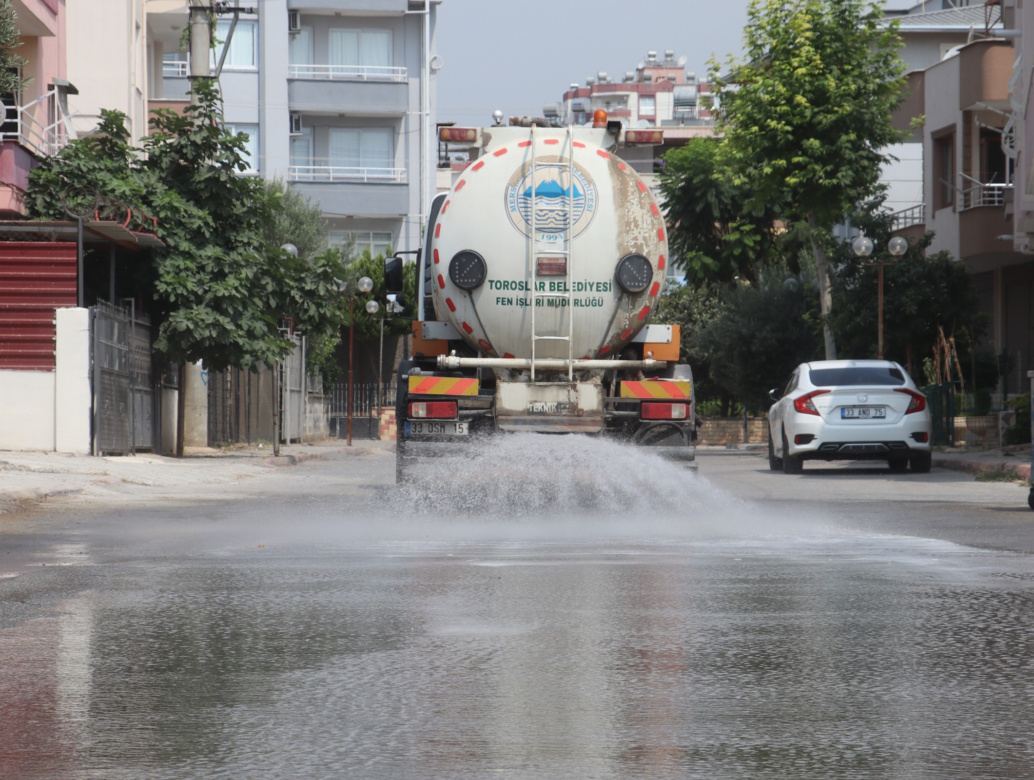 TOROSLAR’DA YOLLAR TERTEMİZ
