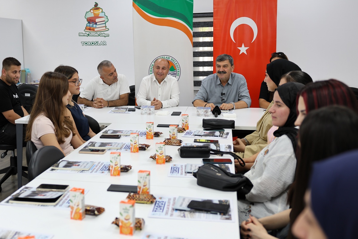 OKUMA SALONLARINDAKİ EMEK, ÜNİVERSİTE BAŞARISIYLA TAÇLANDI - Görsel 14