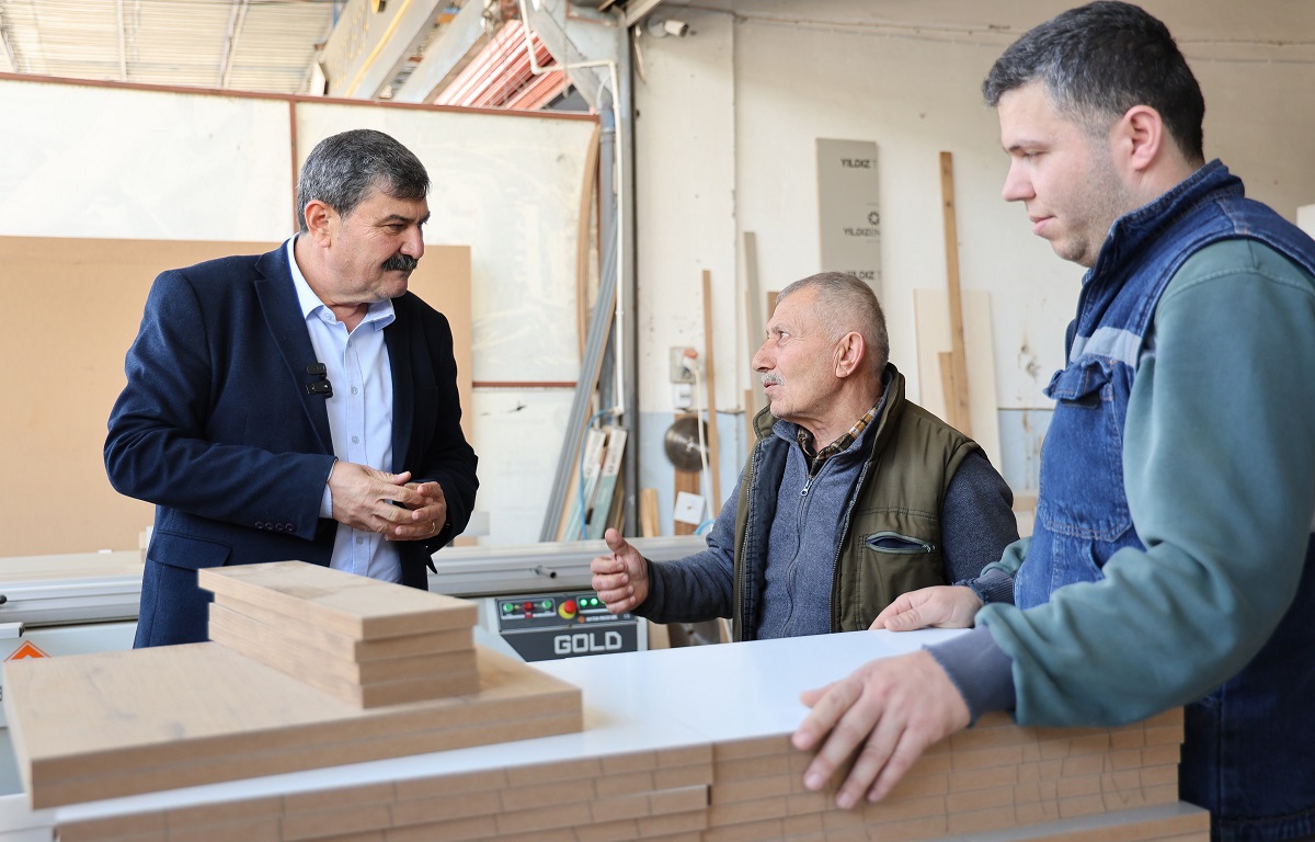 BAŞKAN YILDIZ, KÜÇÜK SANAYİ ESNAFIYLA BULUŞTU: “TOROSLAR ÜRETİMLE BÜYÜYECEK”