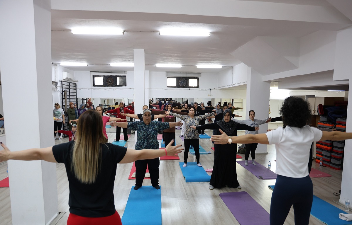 TOROSLAR BELEDİYESİNDEN KADINLARA ÜCRETSİZ PİLATES DESTEĞİ
