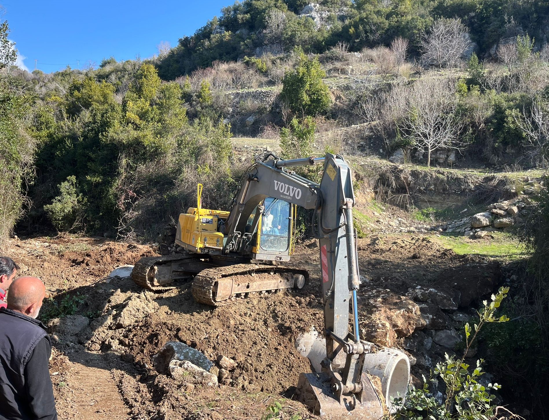 TOROSLAR BELEDİYESİ YAYLALARDA HİZMET ATAĞINI SÜRDÜRÜYOR