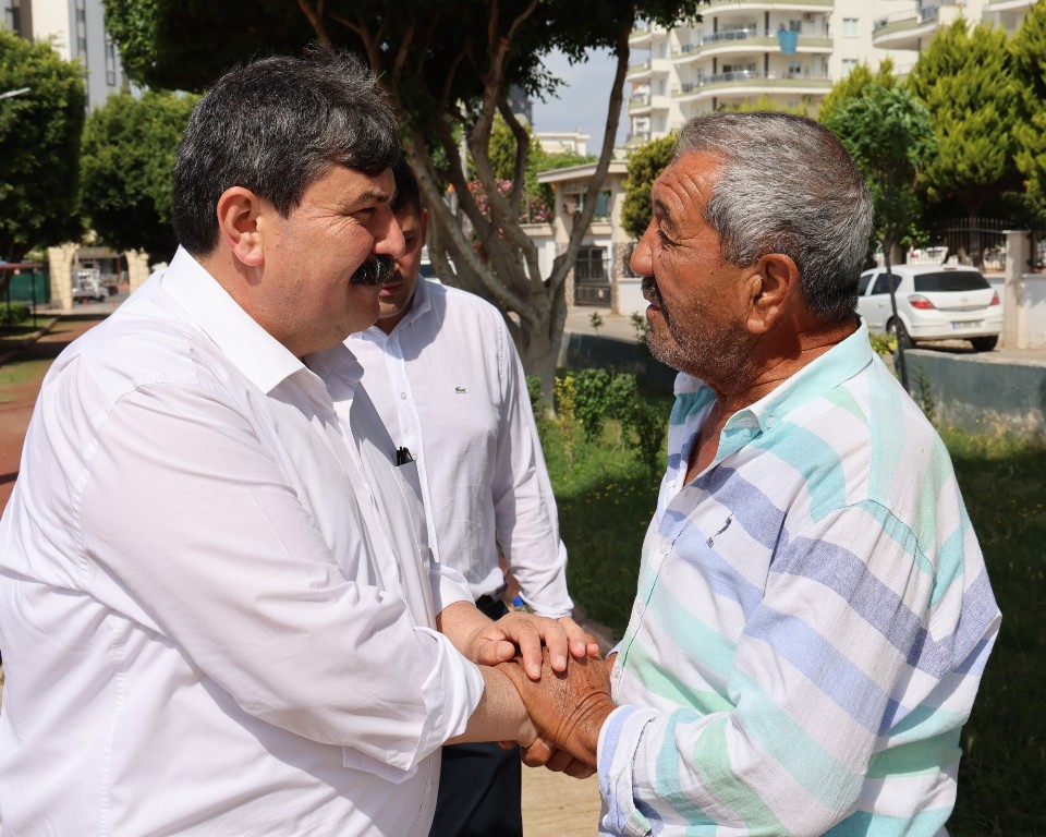 BAŞKAN YILDIZ, MEHMETÇİK PARKI’NDAKİ BAKIM VE YENİLEME ÇALIŞMALARINI İNCELEDİ