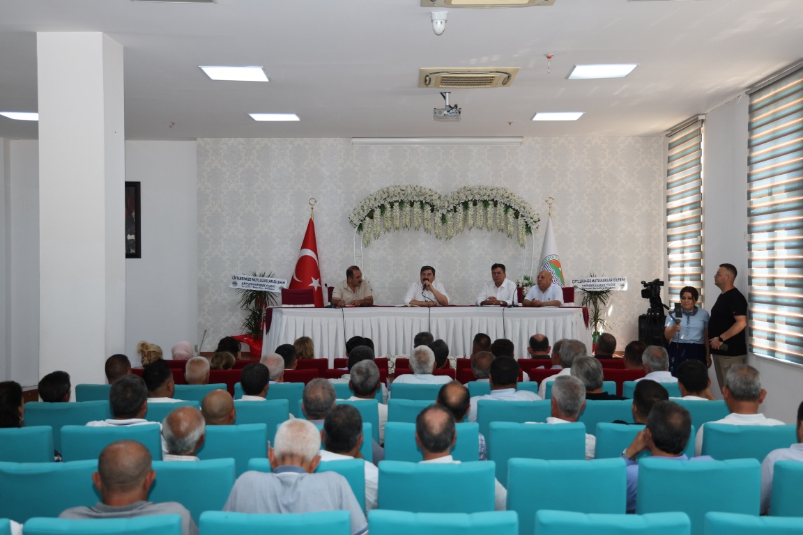 BAŞKAN YILDIZ MAHALLE MUHTARLARIYLA BULUŞTU