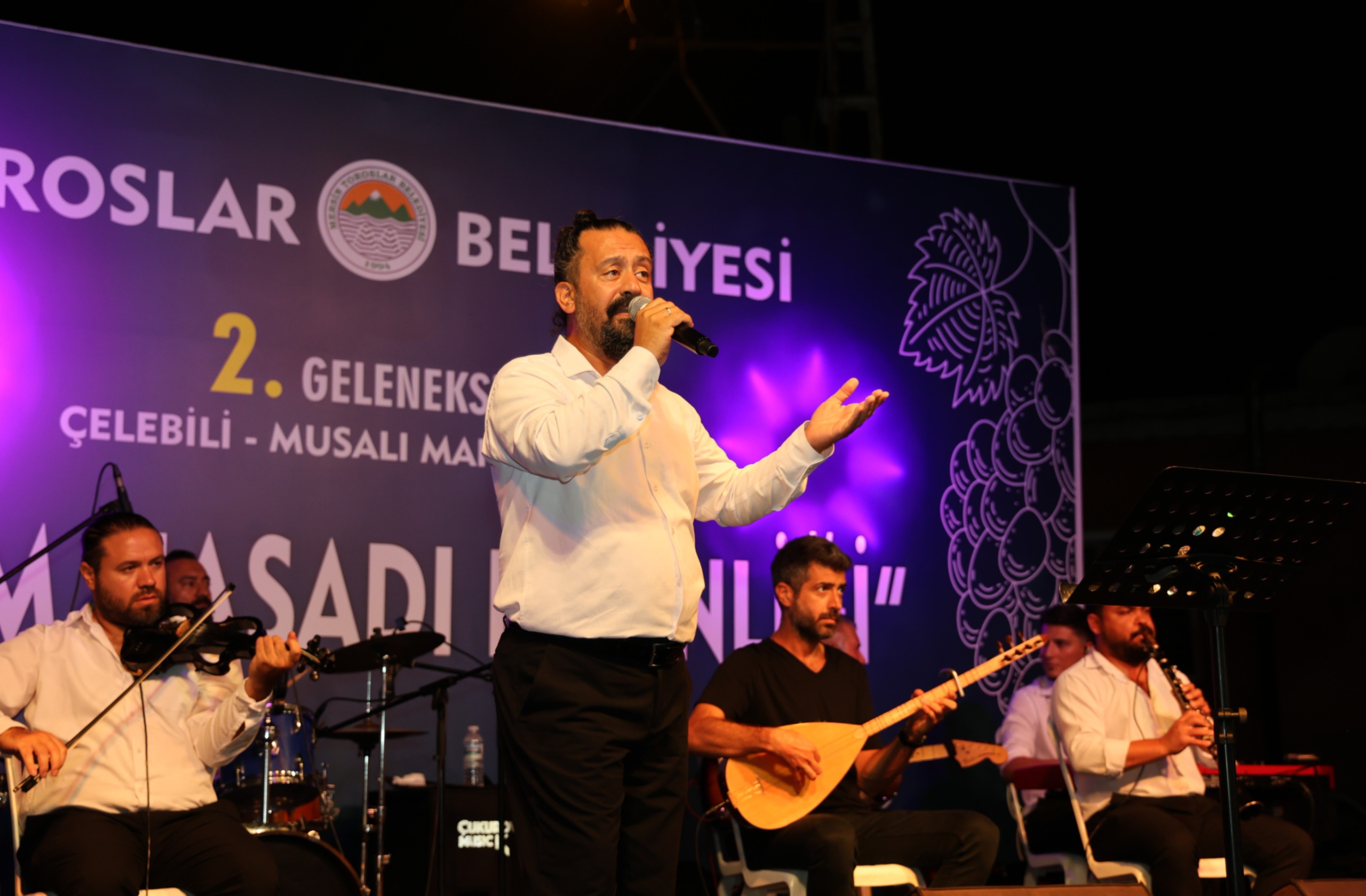 TOROSLAR’DA 2. ÜZÜM HASADI ETKİNLİĞİ BÜYÜK İLGİ GÖRDÜ