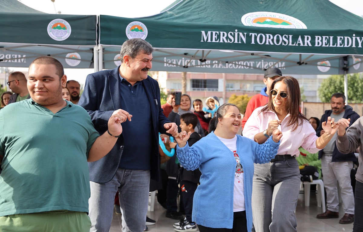 TOROSLAR BELEDİYESİNDEN DÜNYA ENGELLİLER GÜNÜ’NE ÖZEL FARKINDALIK ETKİNLİĞİ