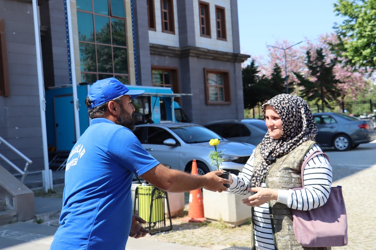 TOROSLAR’DA BAHARIN COŞKUSU ANNELER GÜNÜ ETKİNLİĞİYLE TAÇLANDI