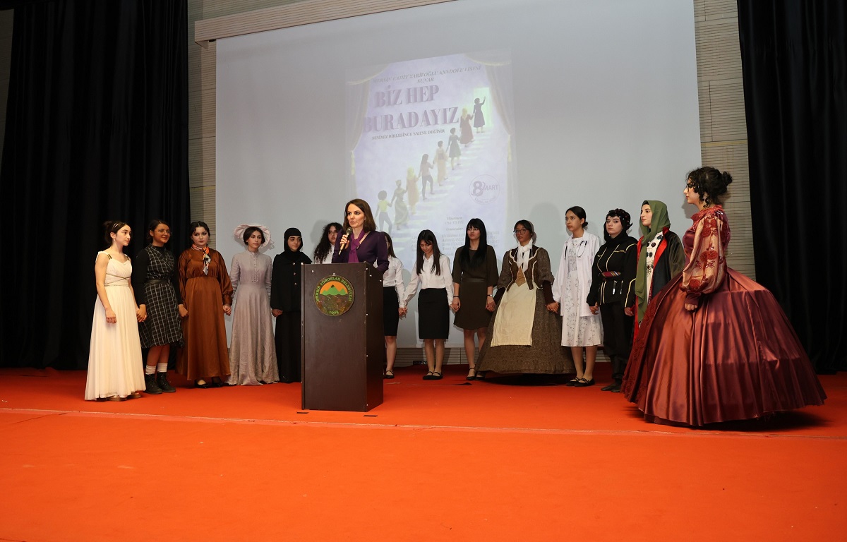 TOROSLAR’DA “KADIN DOSTU BELEDİYELER” ÇALIŞTAYI DÜZENLENDİ