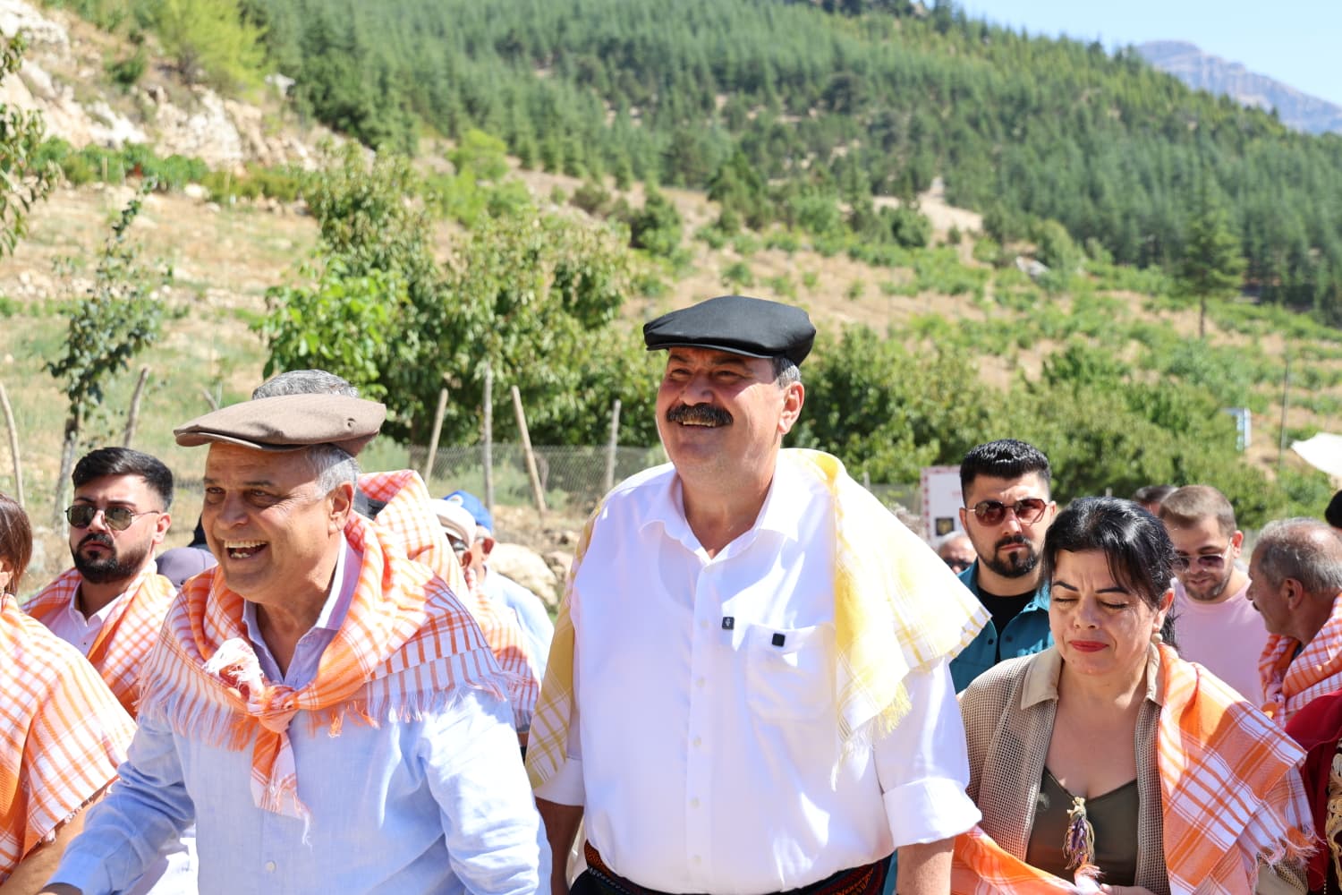 BÖLGENİN EN BÜYÜK YÖRÜK KÜLTÜRÜ BULUŞMASI TOROSLAR’DA YAPILDI