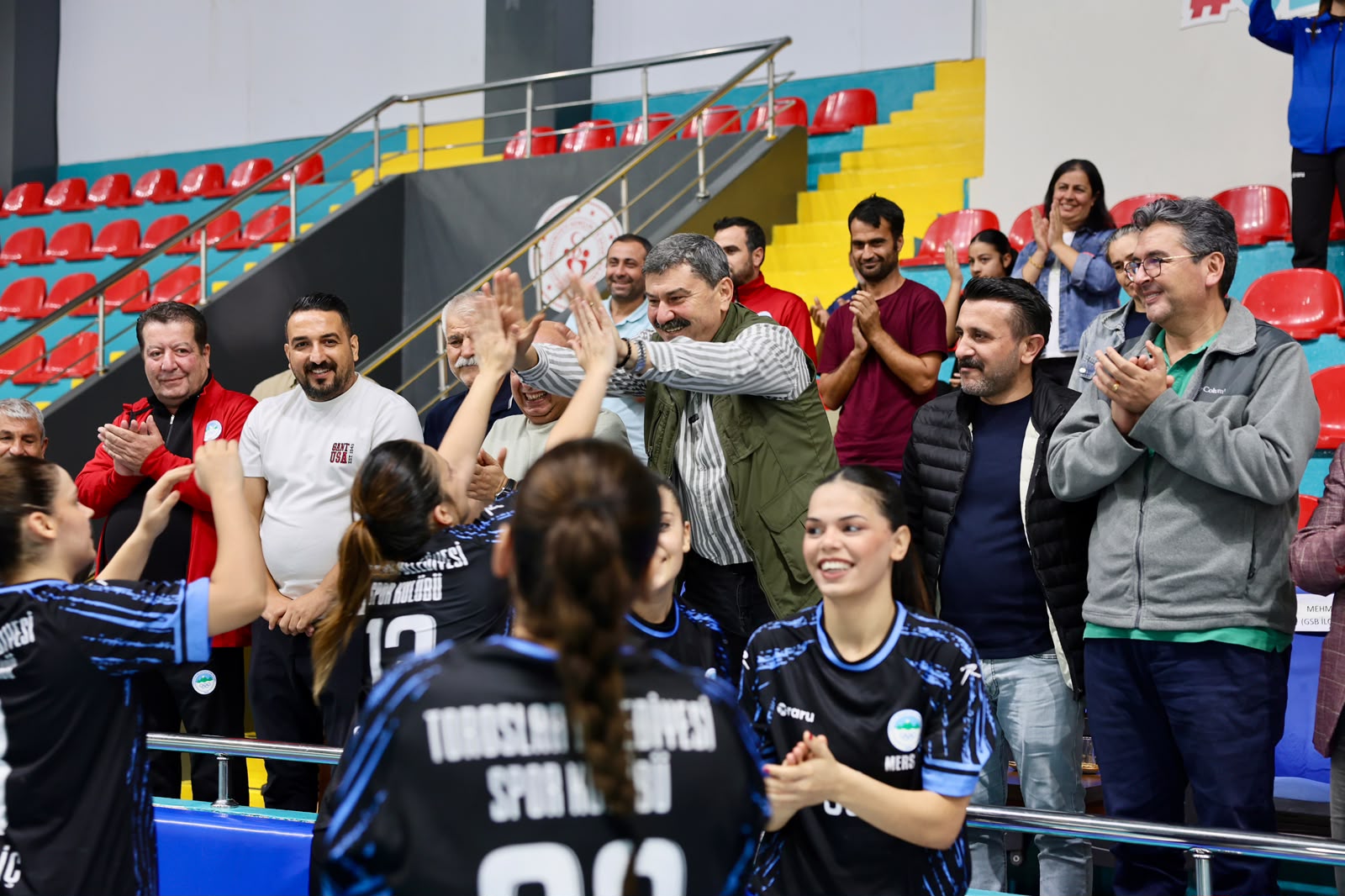 TOROSLAR BELEDİYESİ SPOR KULÜBÜNDEN HAFTA SONU ÇİFTE GALİBİYET - Görsel 2