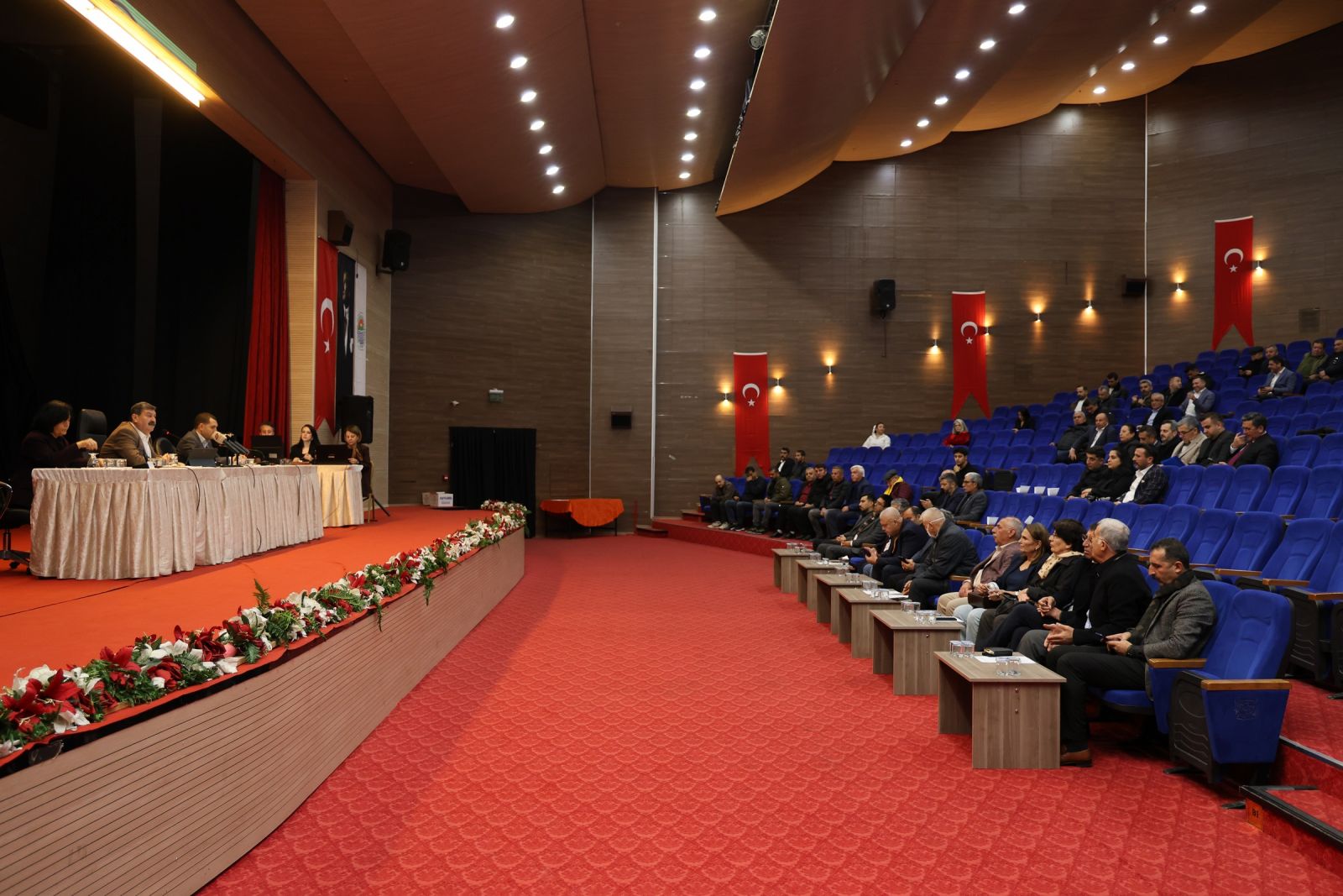 BAŞKAN YILDIZ, “BU KENTİN GELECEĞİ İÇİN DOĞRU OLANI YAPMAYA DEVAM EDECEĞİZ”
