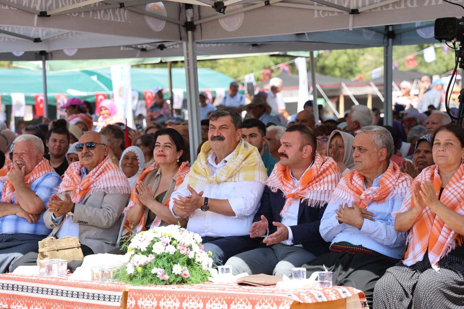 BÖLGENİN EN BÜYÜK YÖRÜK KÜLTÜRÜ BULUŞMASI TOROSLAR’DA YAPILDI